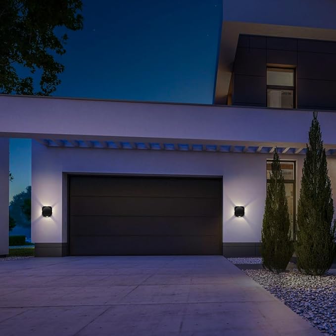 wipro Garnet 4 Watt 4 Ray Round Outdoor Wall Light